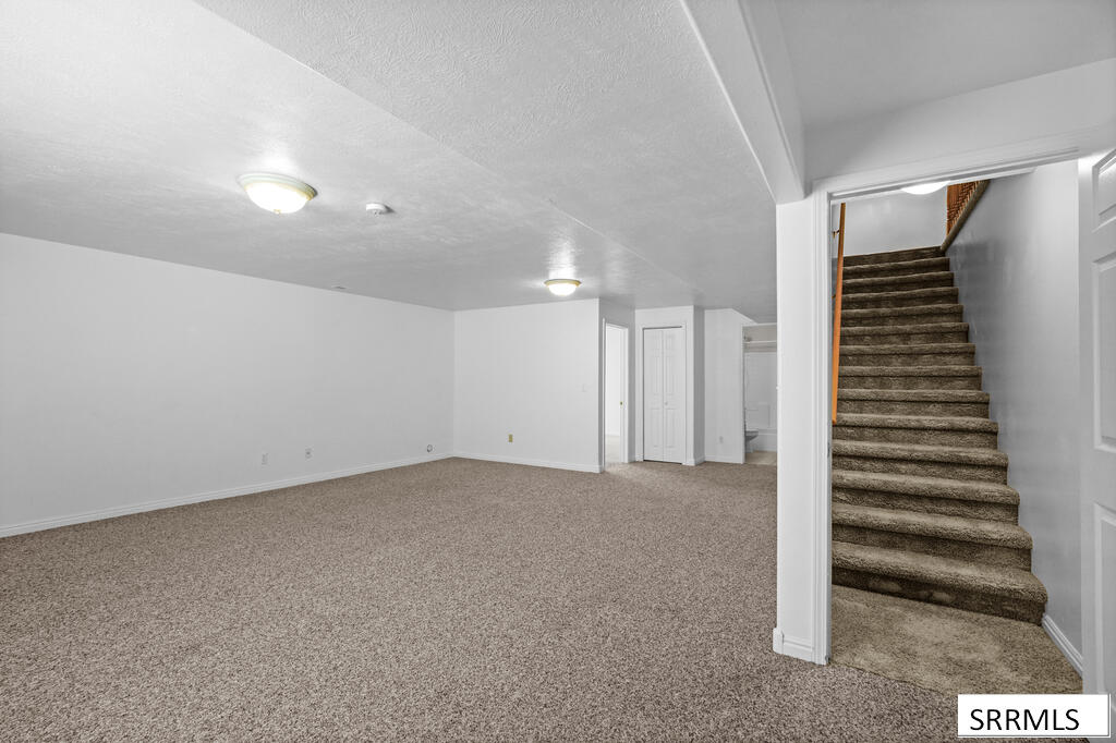 3737 Silverwood Circle Property Photo 18