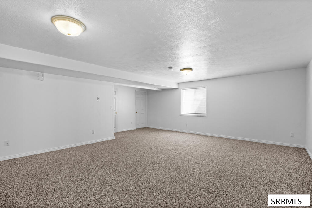 3737 Silverwood Circle Property Photo 19