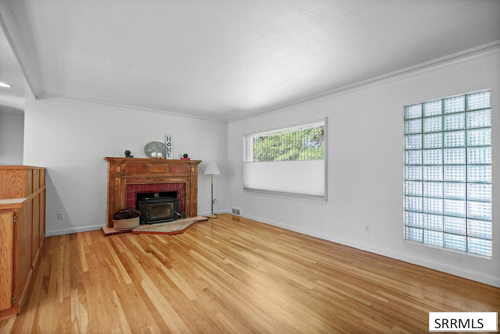 2011 Bremer Drive Property Photo 6