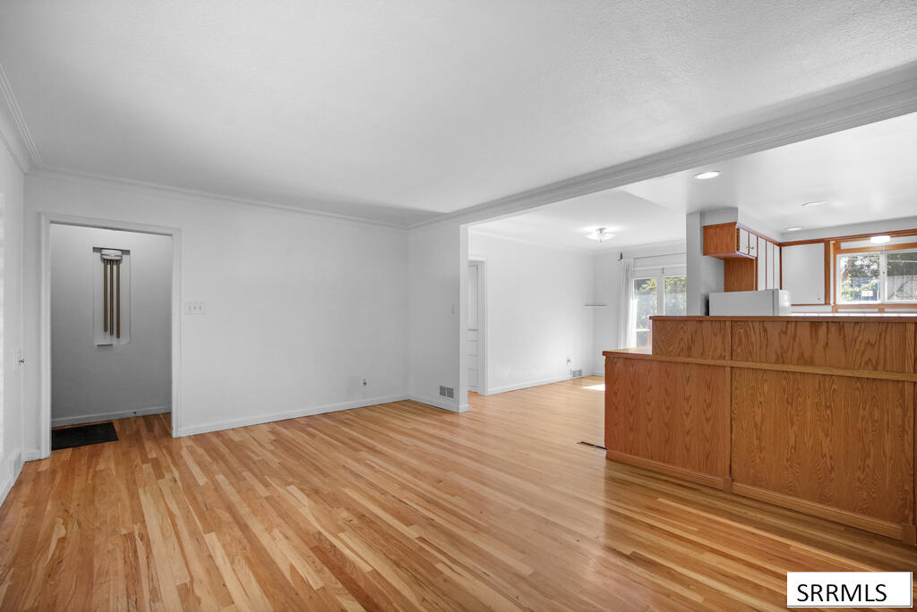 2011 Bremer Drive Property Photo 8