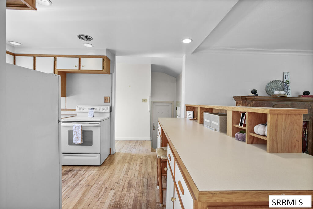 2011 Bremer Drive Property Photo 10