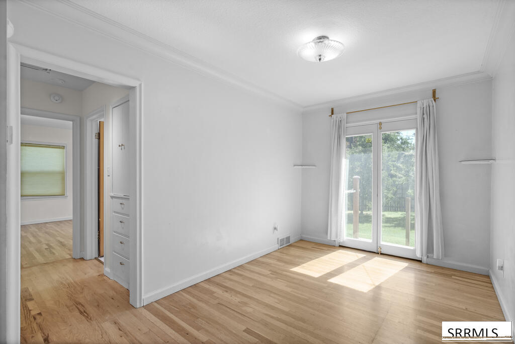2011 Bremer Drive Property Photo 18
