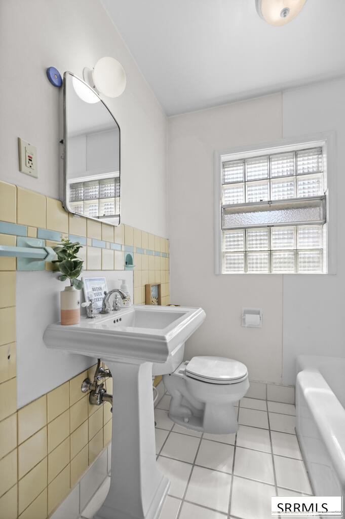 2011 Bremer Drive Property Photo 21