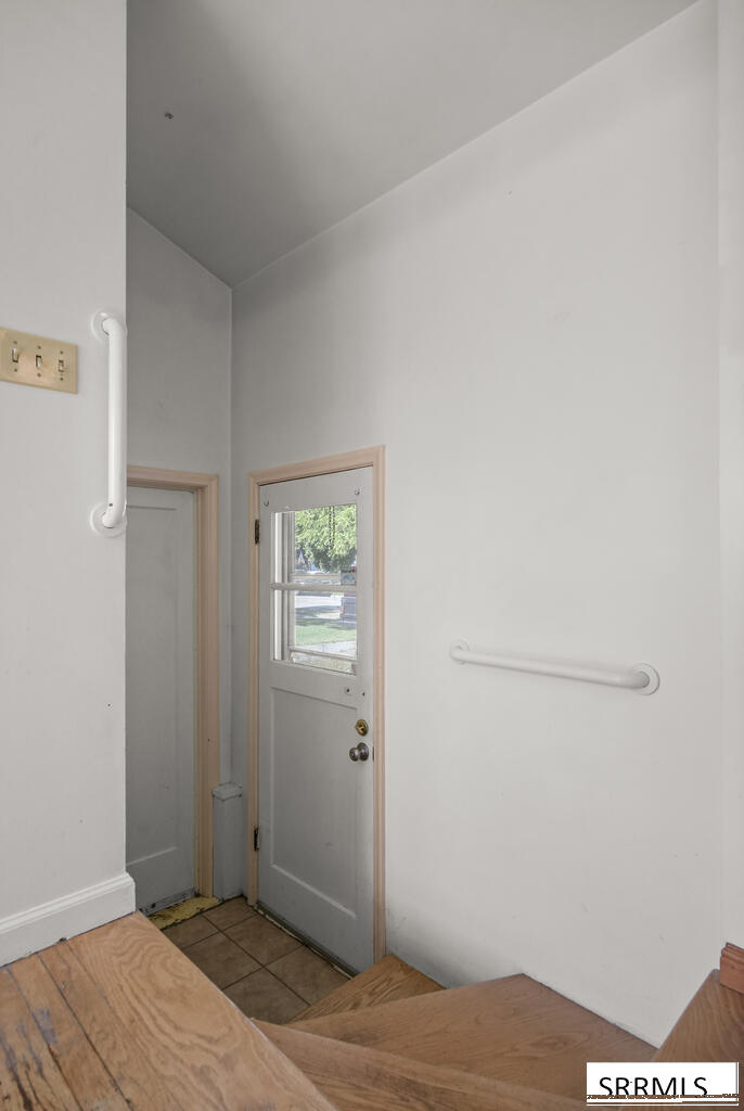 2011 Bremer Drive Property Photo 28
