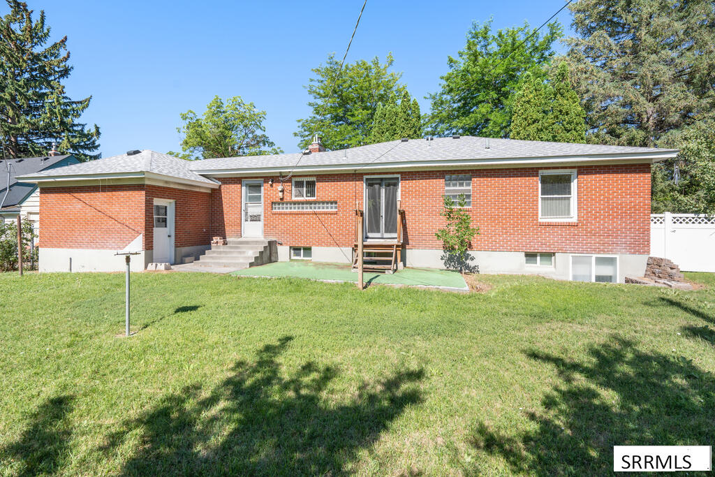 2011 Bremer Drive Property Photo 44