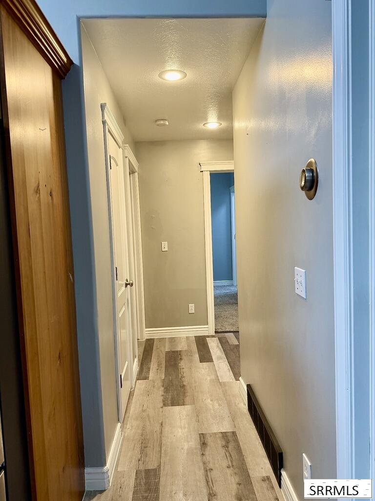3518 E Pearce Drive Property Photo 7