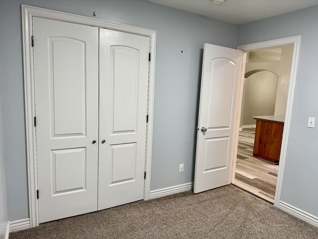 3518 E Pearce Drive Property Photo 11