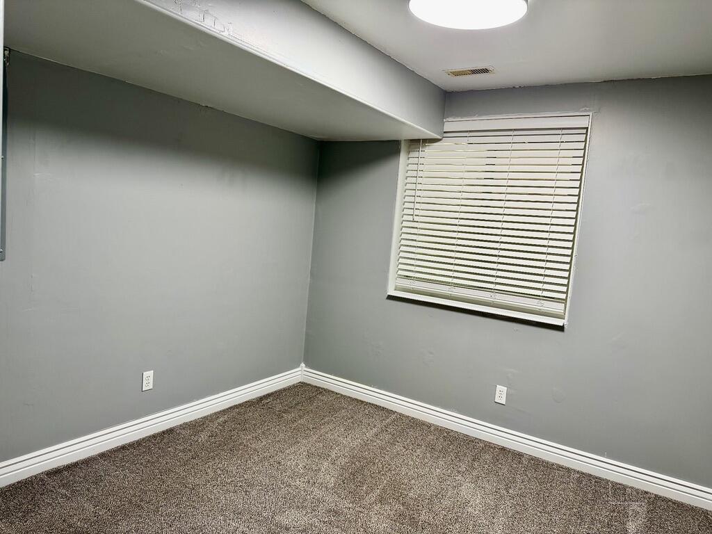 3518 E Pearce Drive Property Photo 24