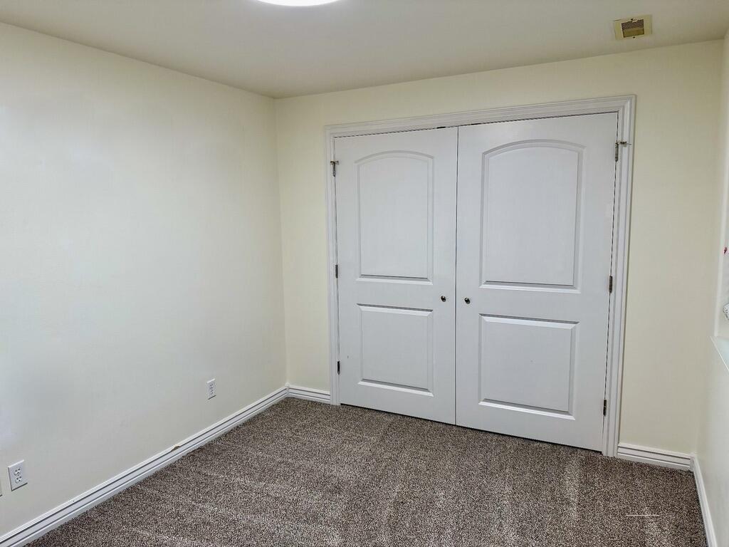 3518 E Pearce Drive Property Photo 27