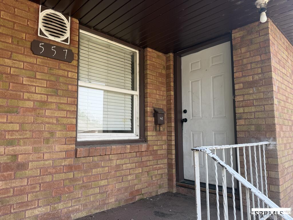 555/557 Tendoy Drive Property Photo 3