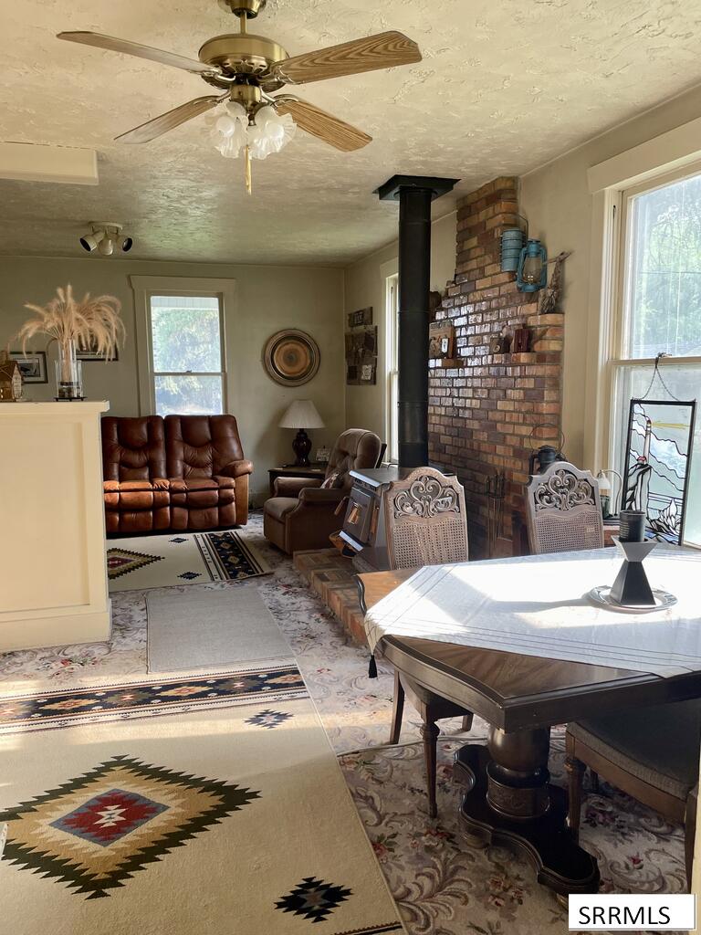 272 E 100 N Property Photo 15