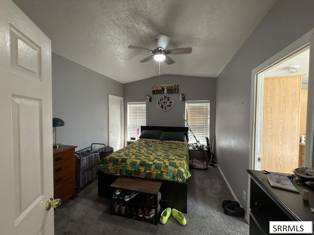 4349 Wagonwheel Cir Property Photo 7