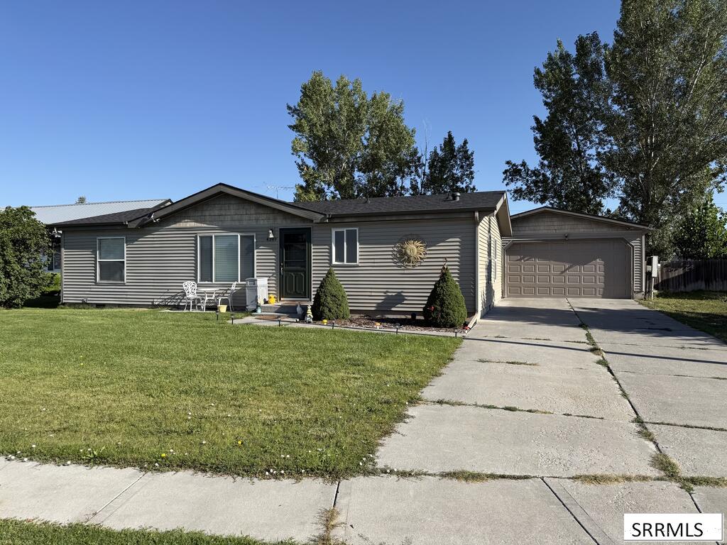 4349 Wagonwheel Cir Property Photo 13