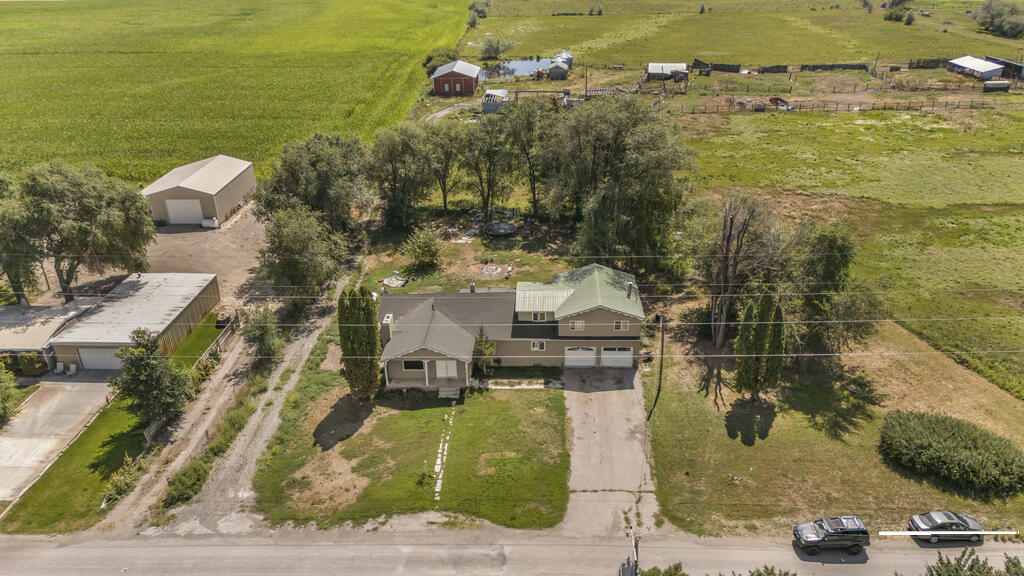3148 E 600 N Property Photo 1