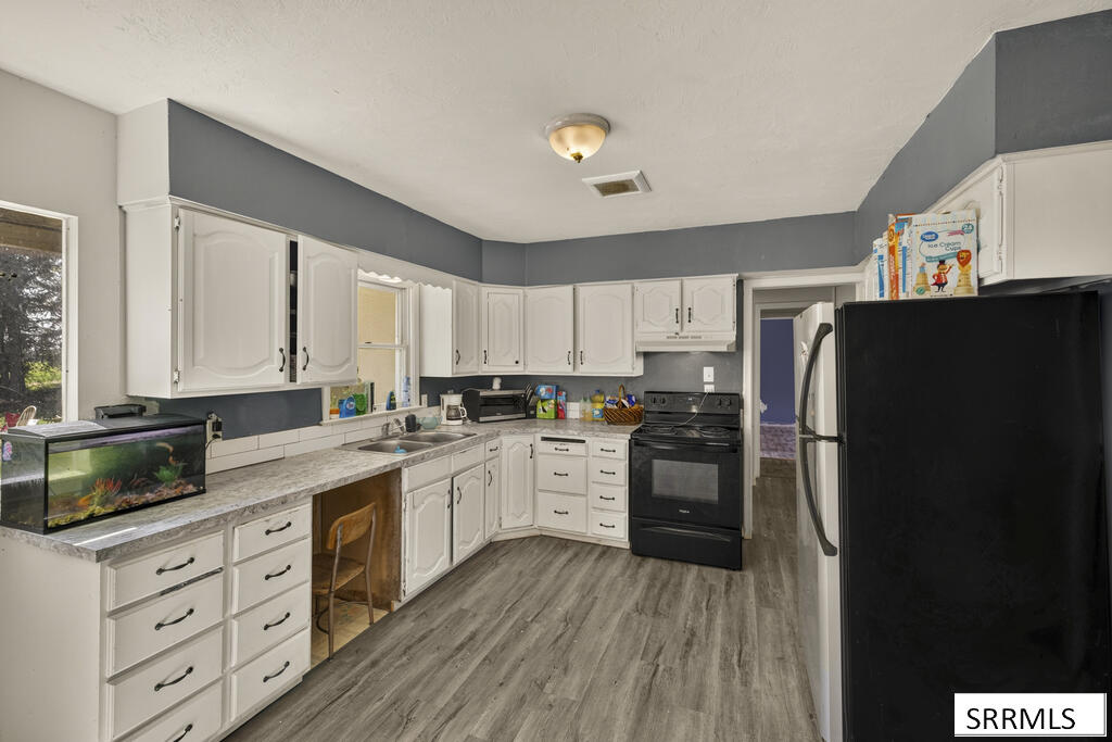 3148 E 600 N Property Photo 7