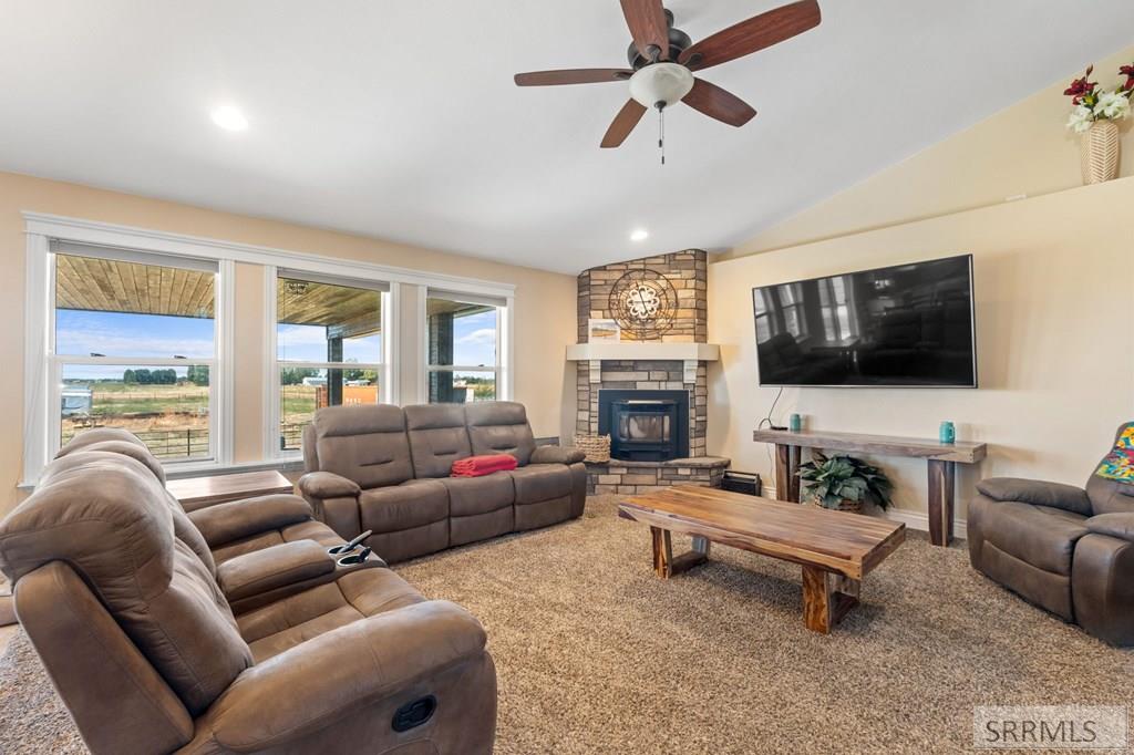 3625 N 2000 W Property Photo 6