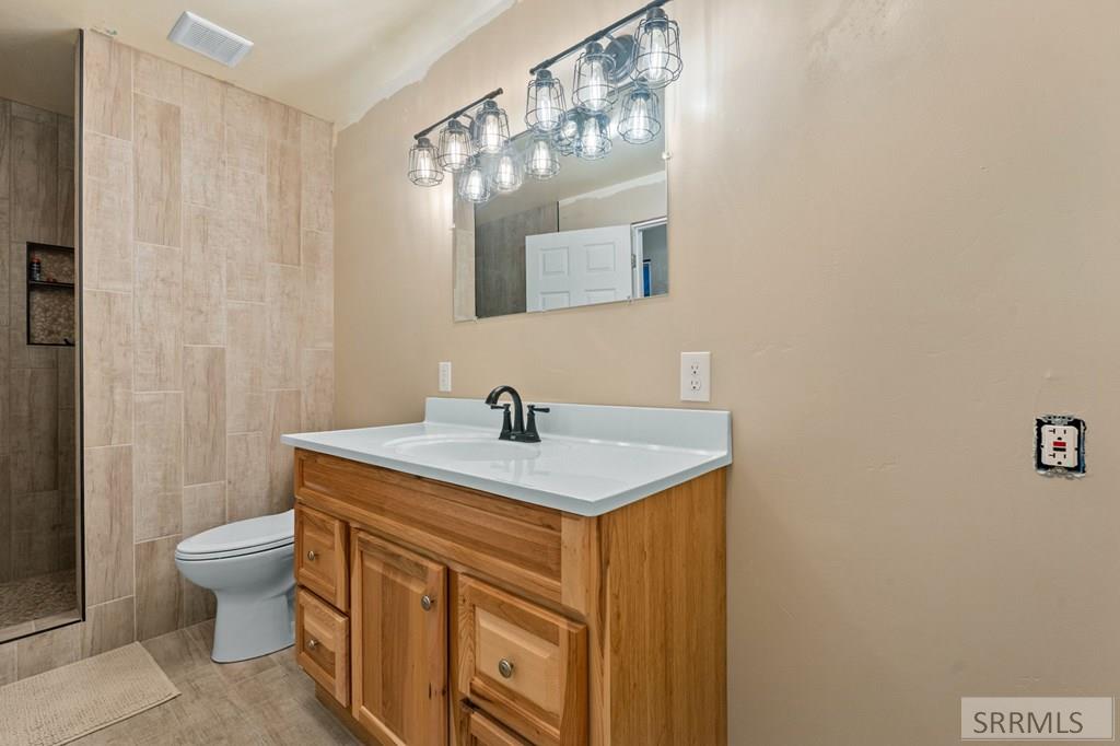 3625 N 2000 W Property Photo 33