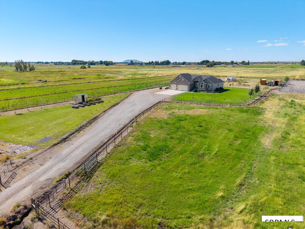 3625 N 2000 W Property Photo 54