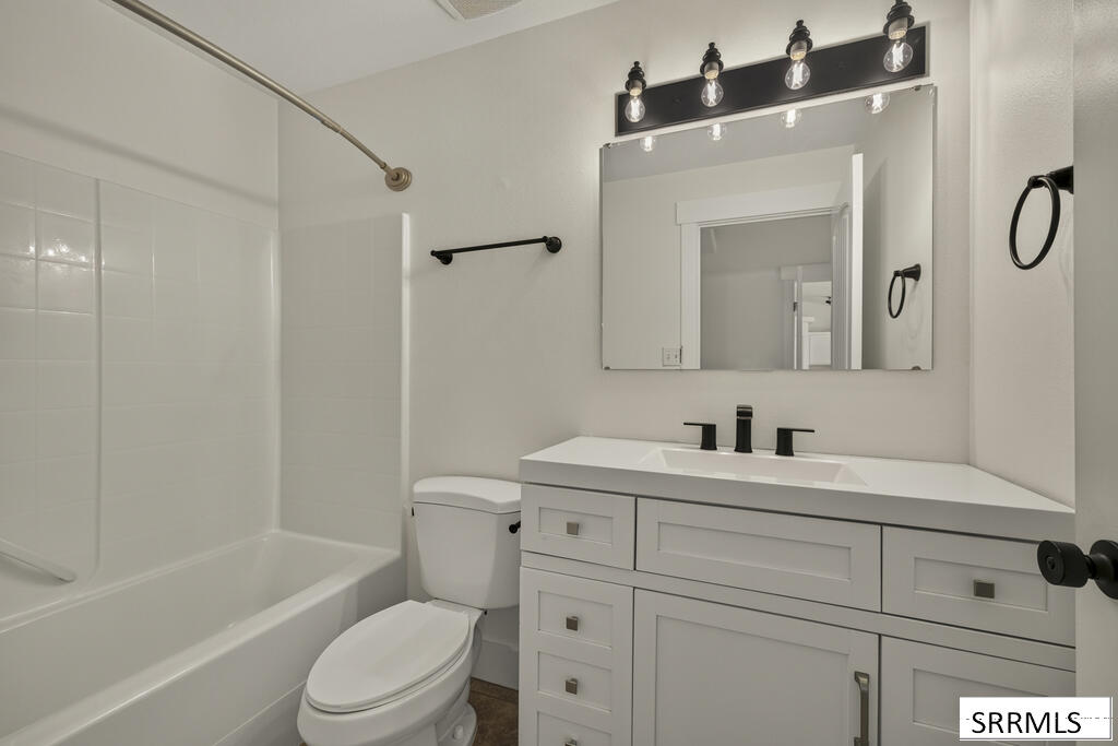 4146 Forest Glen Drive Property Photo 22