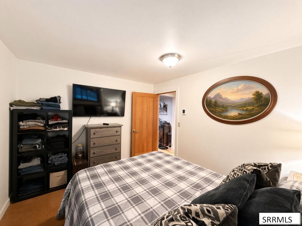 706 College Street Property Photo 20