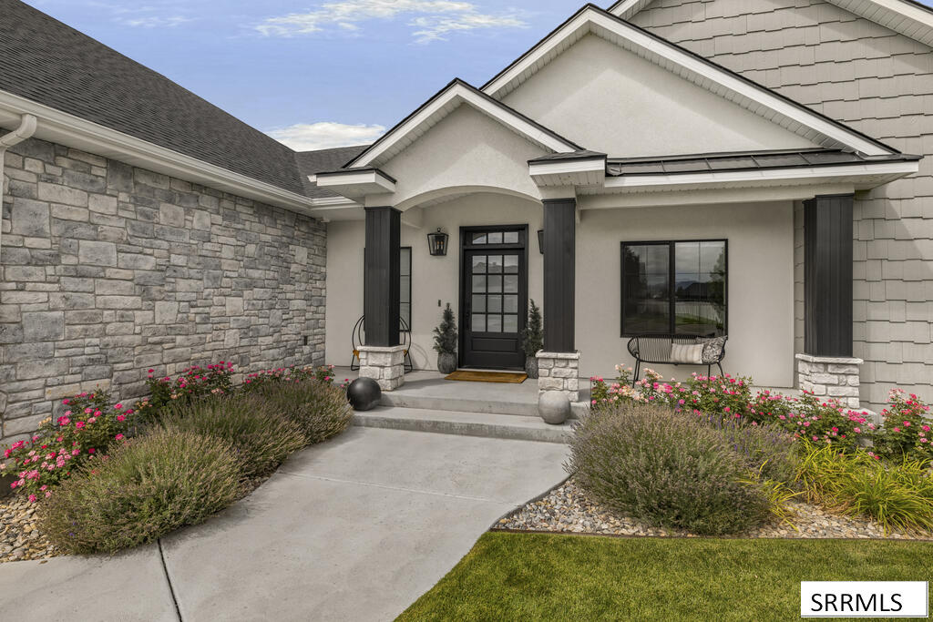 3873 E Pond View Drive Property Photo 12