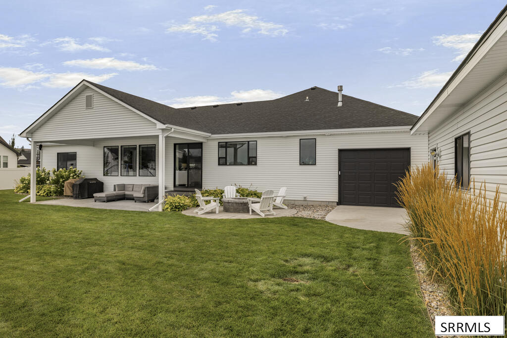 3873 E Pond View Drive Property Photo 46
