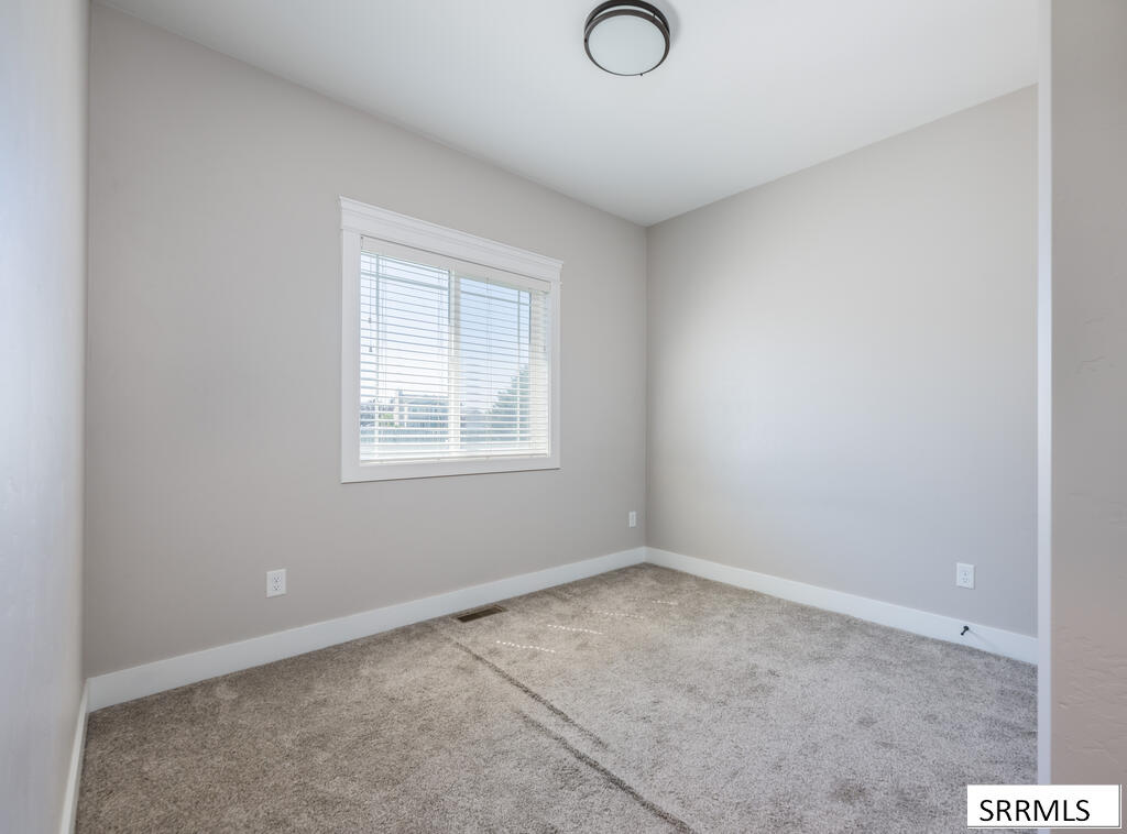 1102 Diamond Drive Property Photo 22