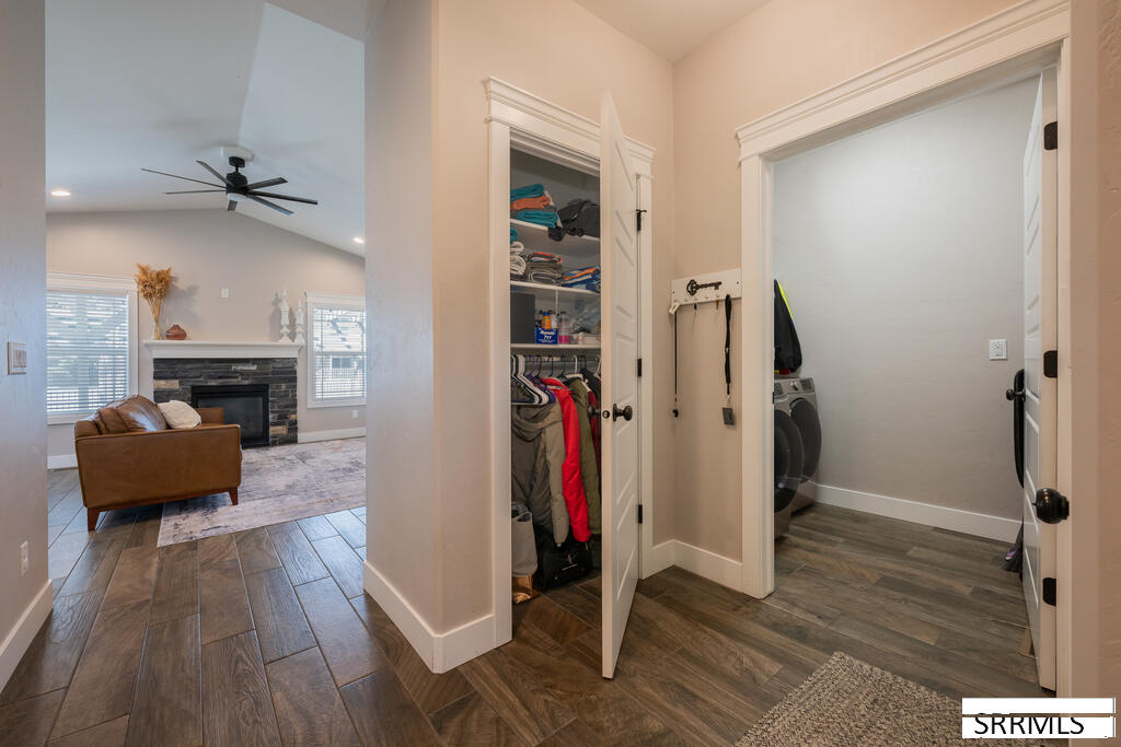 1102 Diamond Drive Property Photo 27