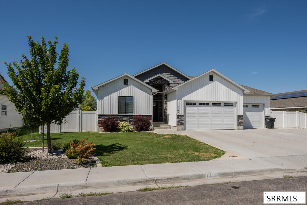1102 Diamond Drive Property Photo 34