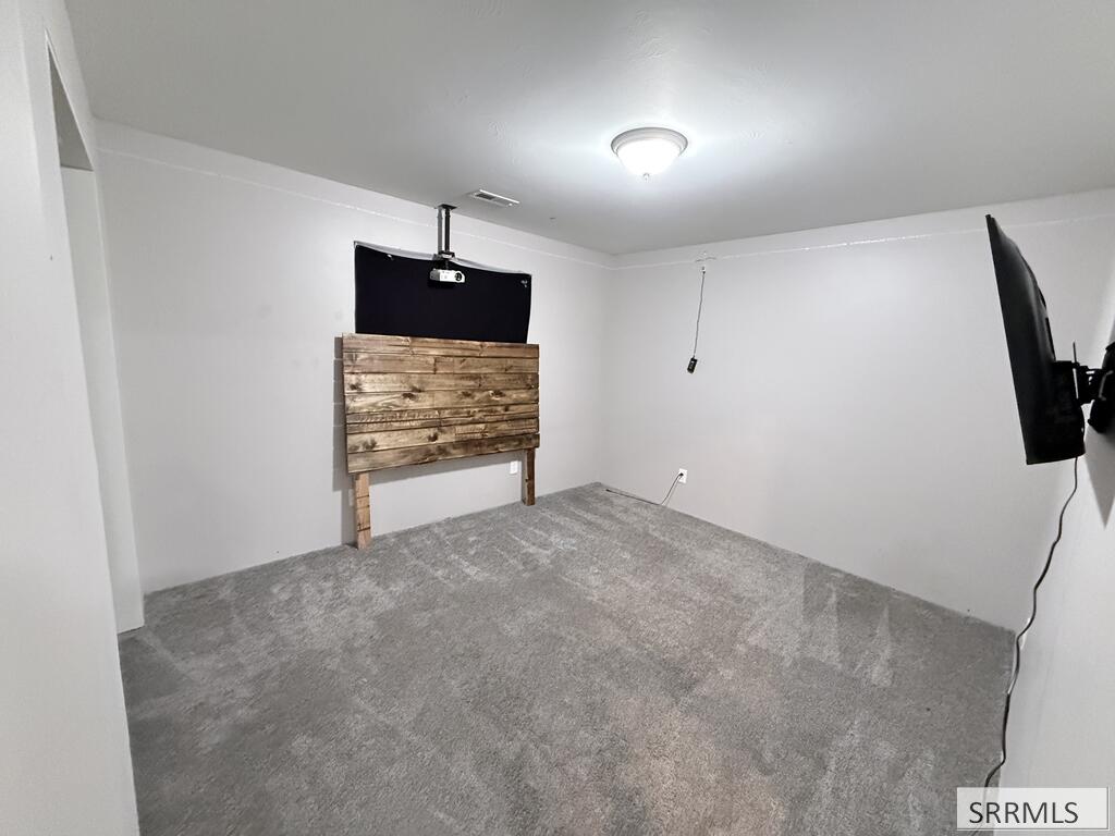 1102 Diamond Drive Property Photo 34