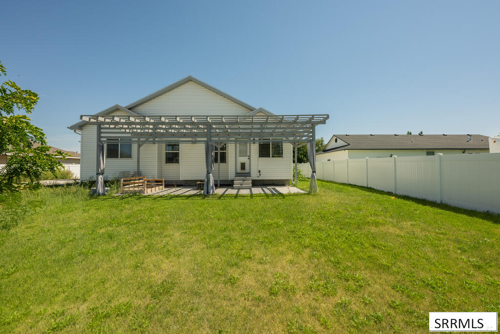 1102 Diamond Drive Property Photo 38