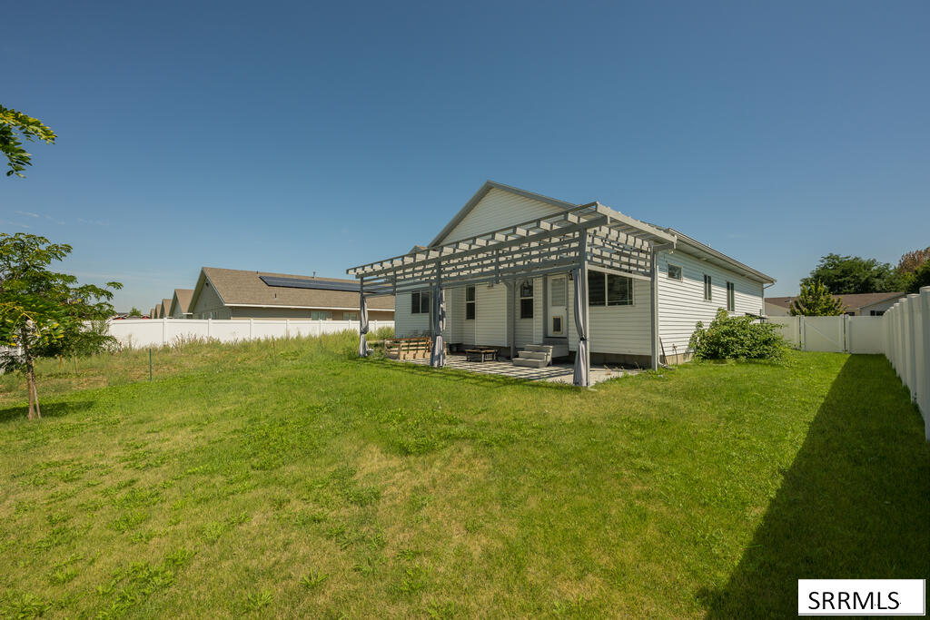 1102 Diamond Drive Property Photo 39
