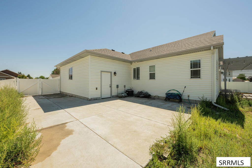 1102 Diamond Drive Property Photo 41
