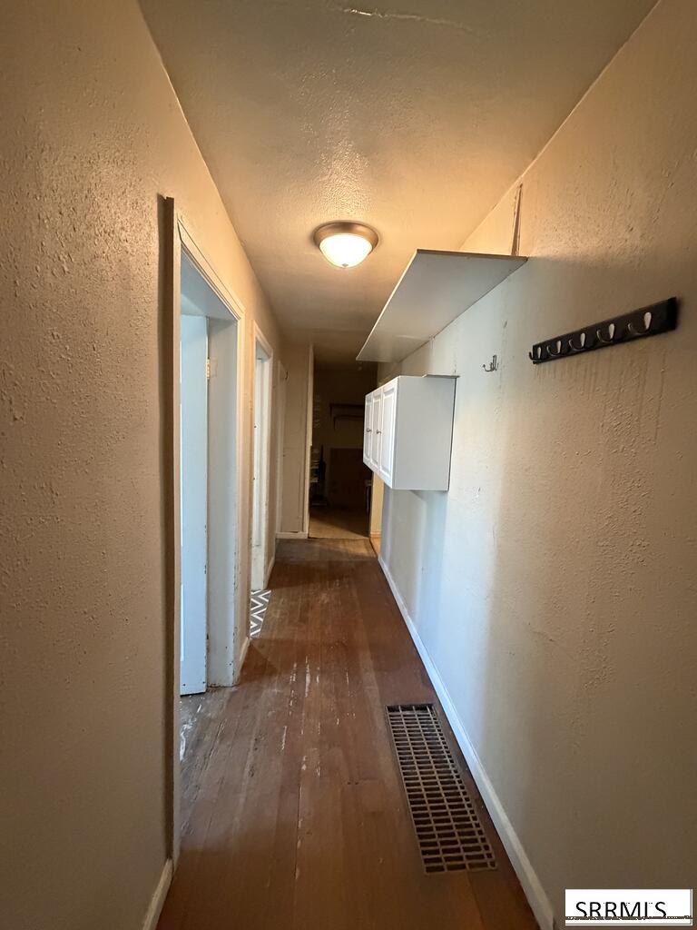 3575 665 N Property Photo 6