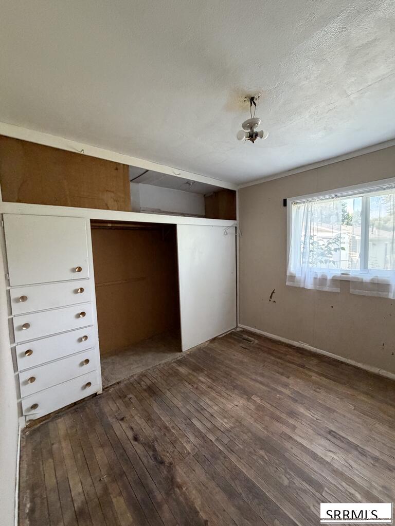 3575 665 N Property Photo 7