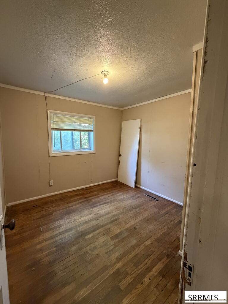 3575 665 N Property Photo 9