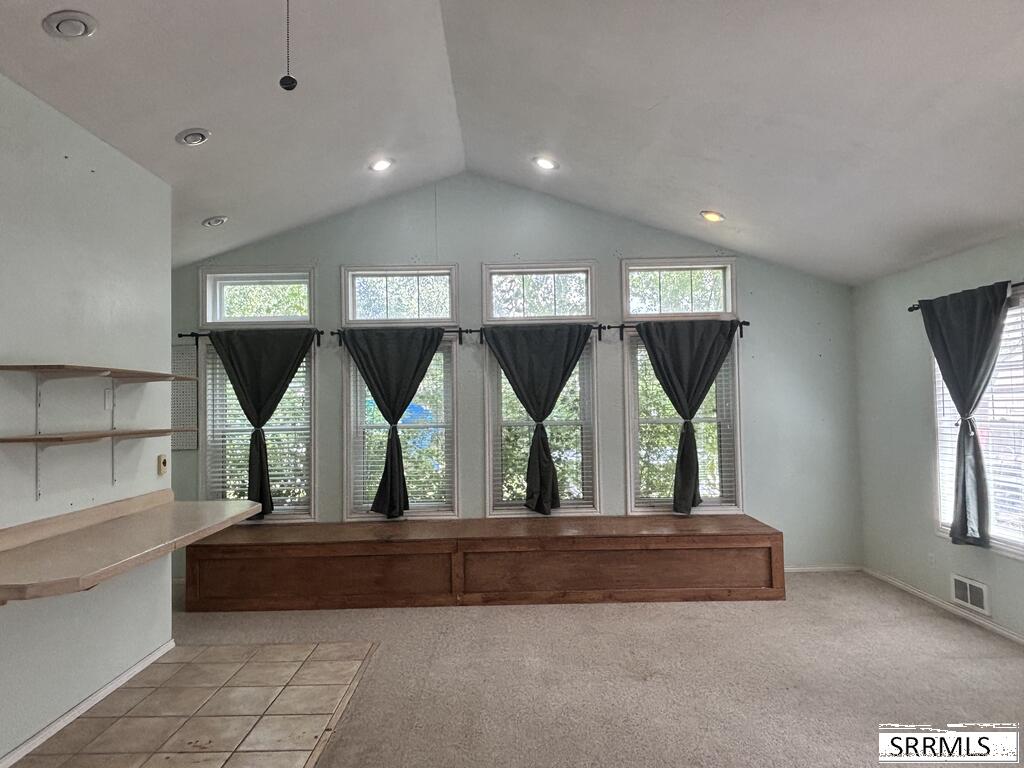 3225 Midway Avenue Property Photo 24