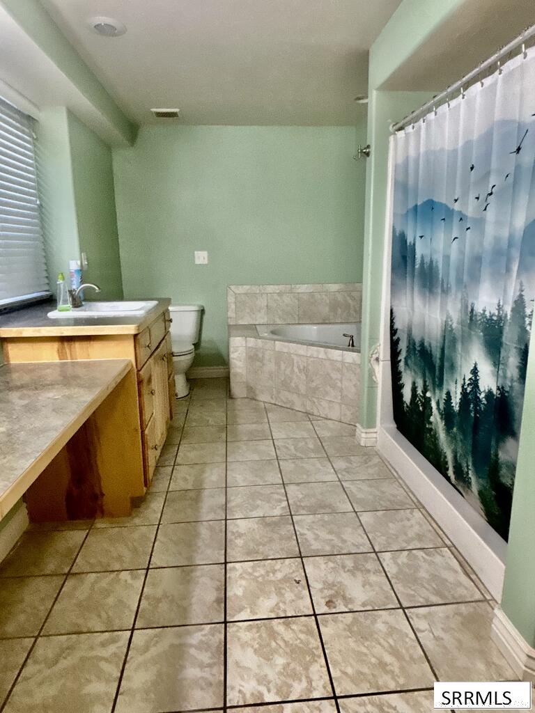 3225 Midway Avenue Property Photo 32