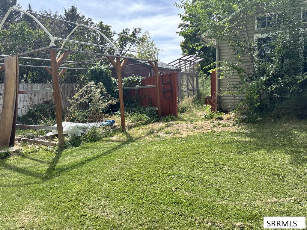 3225 Midway Avenue Property Photo 41
