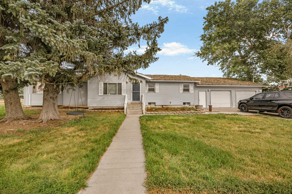 14122 N 5th E Property Photo 1