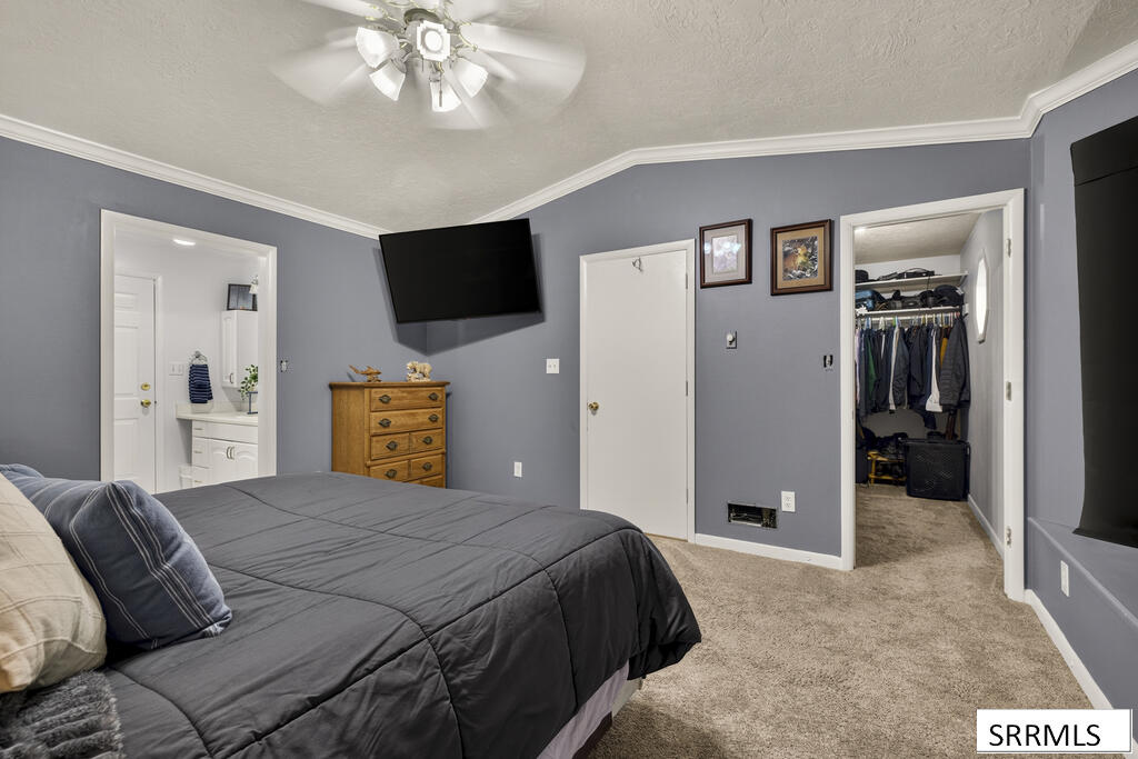 14122 N 5th E Property Photo 16