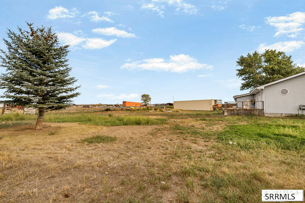 14122 N 5th E Property Photo 40