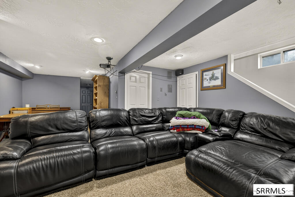 14122 N 5th E Property Photo 24