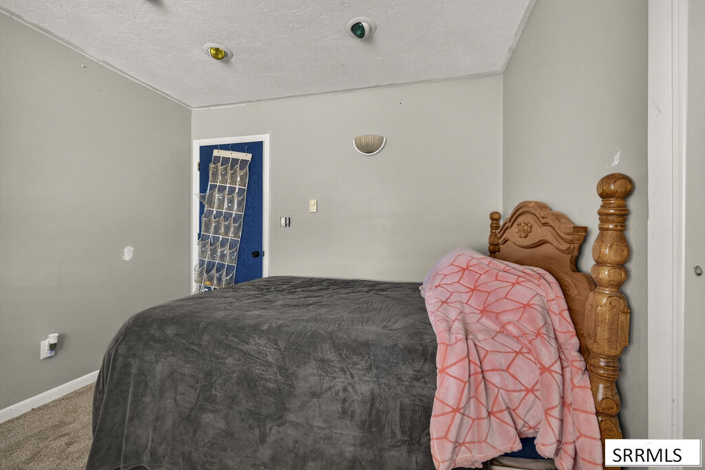 14122 N 5th E Property Photo 30