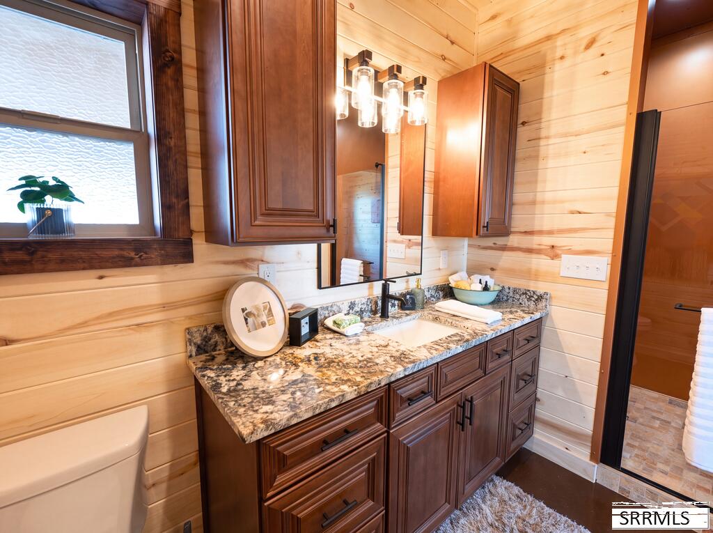 531 N 2565 E Property Photo 16