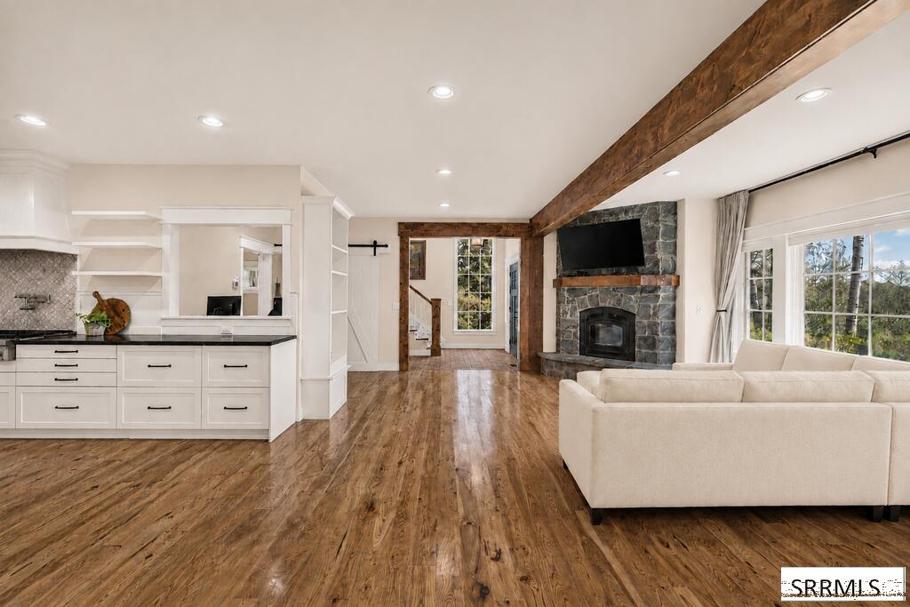 1554 Shadow Run Property Photo 20