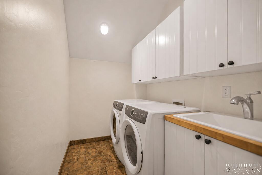 1554 Shadow Run Property Photo 36