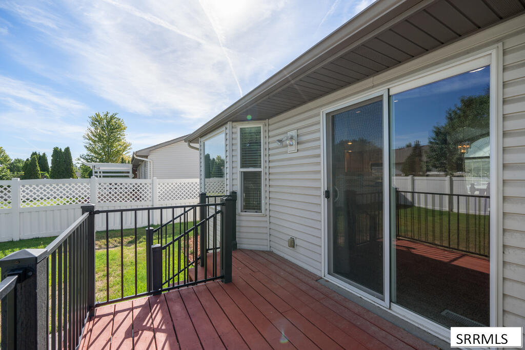 3673 E John Adams Parkway Property Photo 3