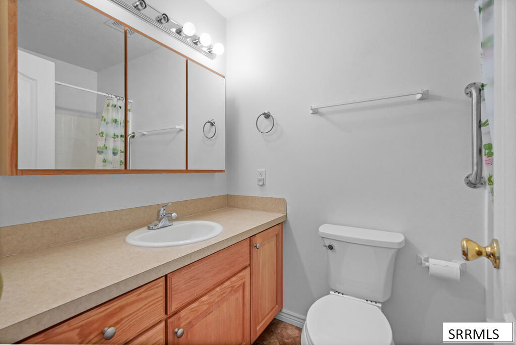 3673 E John Adams Parkway Property Photo 7