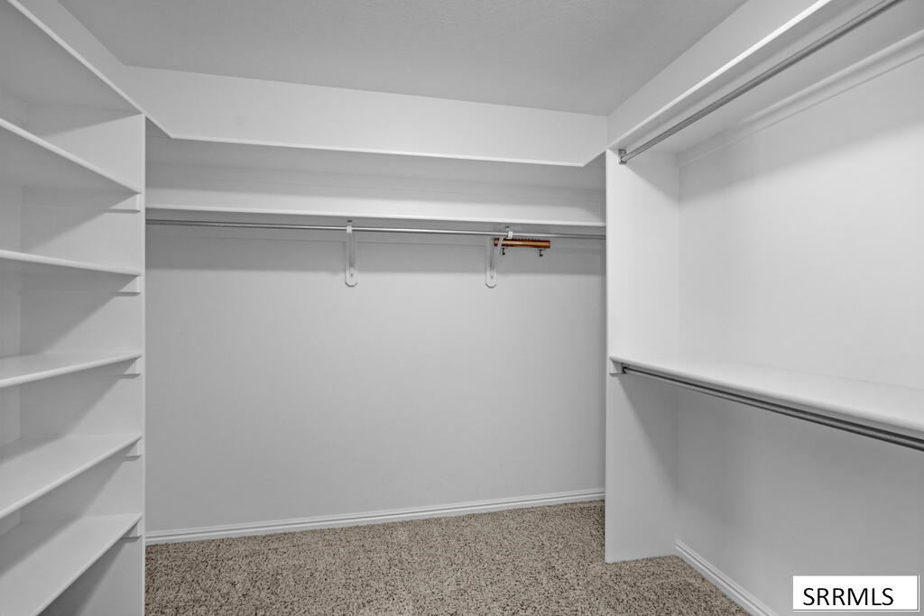3673 E John Adams Parkway Property Photo 11